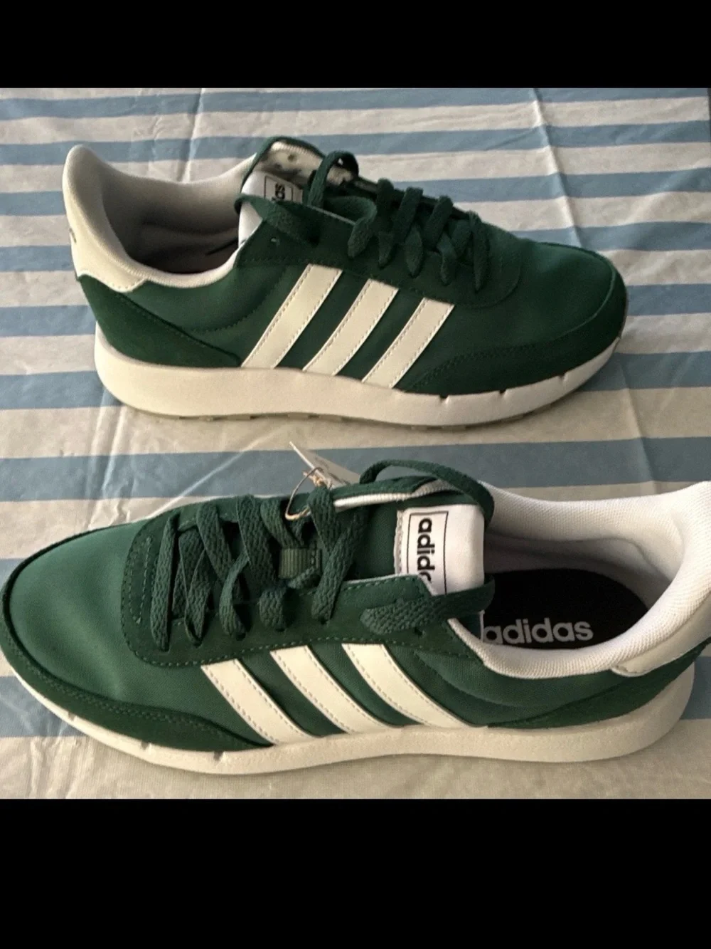 Adidas Run 60s 2.0 Green White Mens 8.5 Womens 9.5 EUR 42